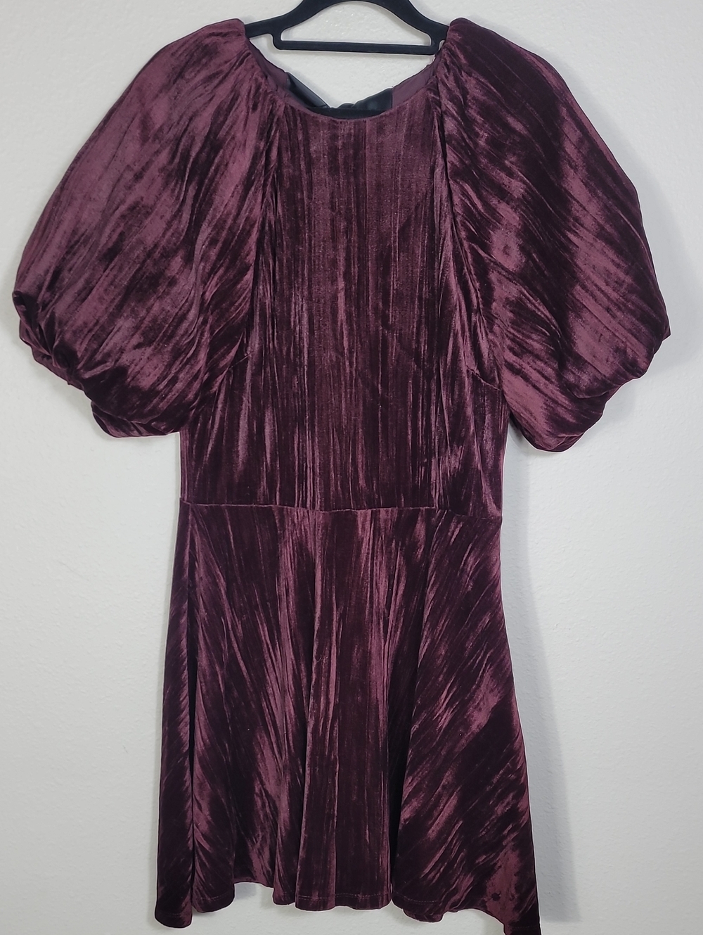 NWT H&M Burgundy Velvet Mini Dress Size Small Balloon Sleeve Bow Back Holiday